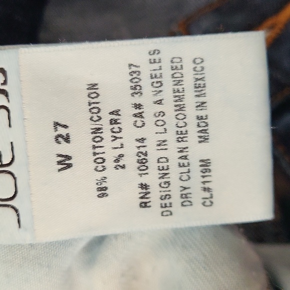 FINAL PRICE - DONATING - Joe’s Jeans Cropped Skinny Jeans -  Dark Indigo - 27" - Picture 6 of 6